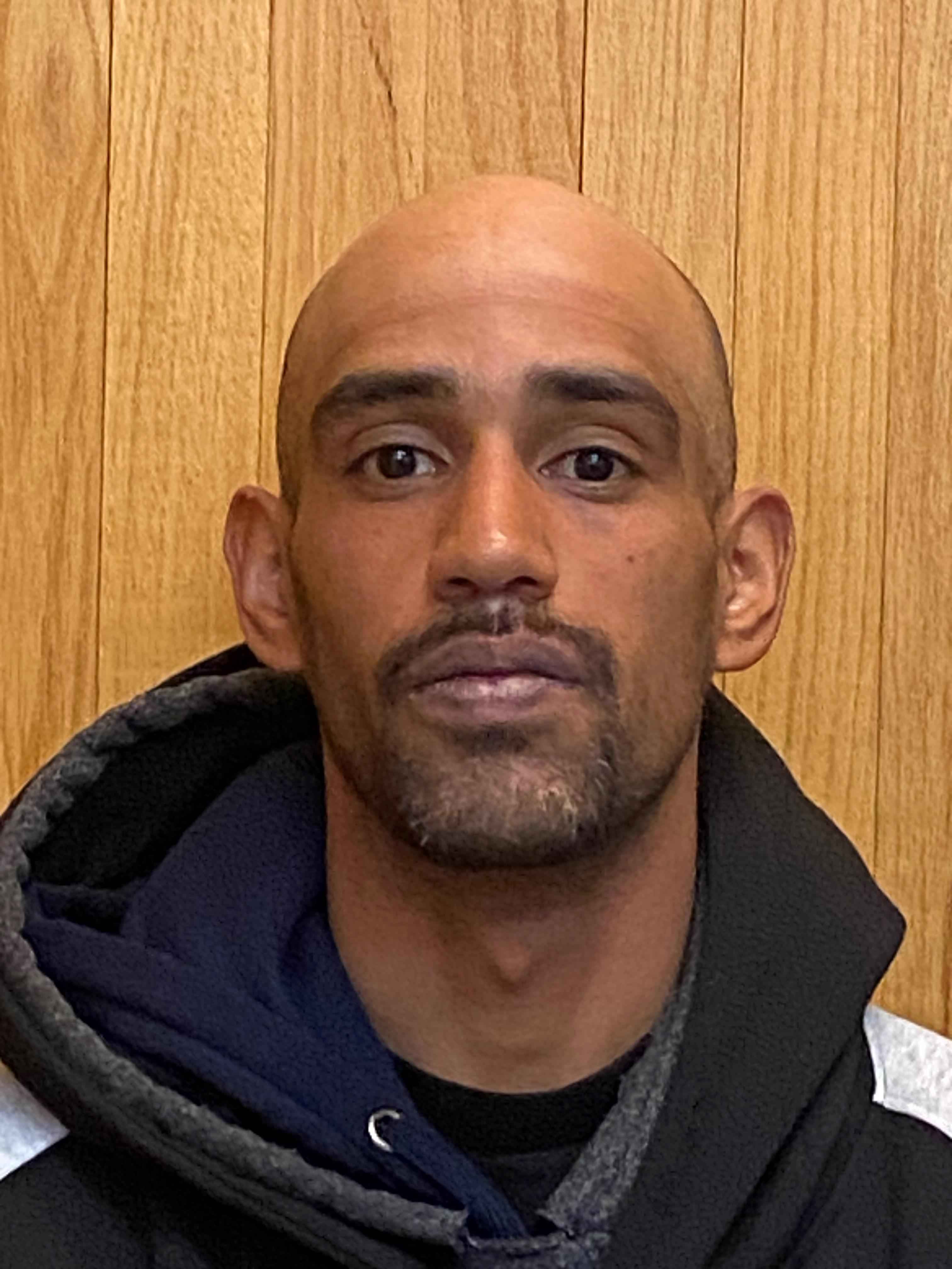 FERNANDO AYALA 
